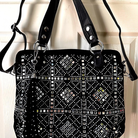 Handbags - Beautiful, classy, stunning handbag